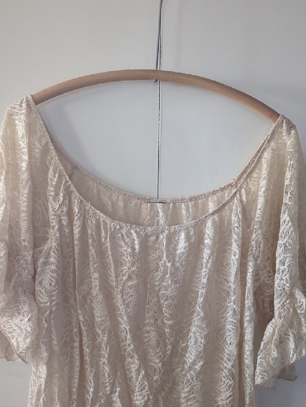 *Lace Ruffle Peasant Top - Cream - Picture 5 of 5